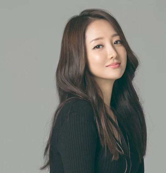 배우 사강, 17년 결혼 생활 중 남편상 당해...갑작스러운 사별